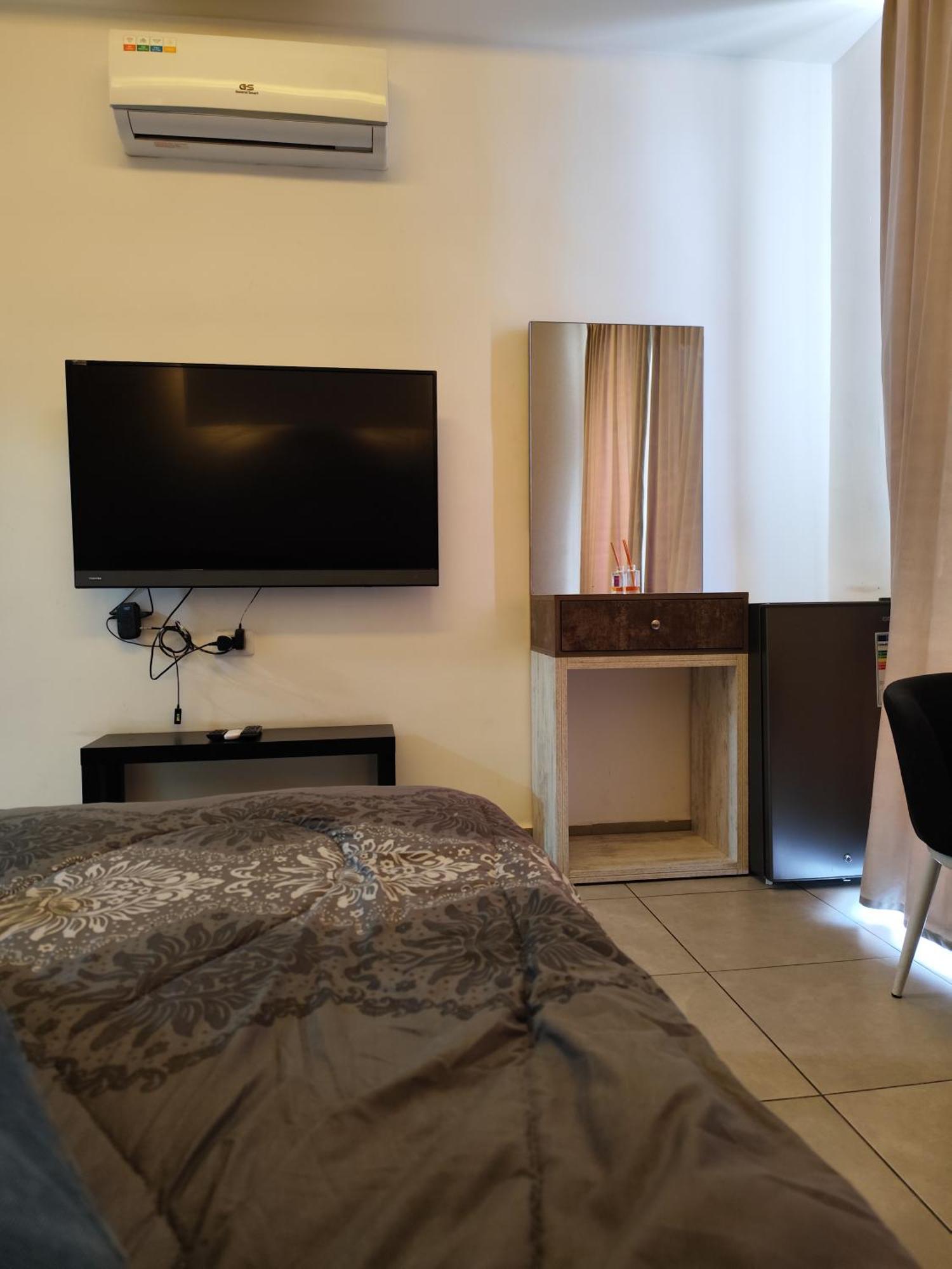 Gentle Breeze Studio1 Амман Экстерьер фото